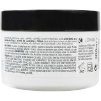 Mascarilla color BELLE, tarro 300 ml